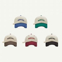 Hoge kwaliteit 5-panel pet op maat met geborduurd logo, gestructureerd frame, een op maat gemaakte 5-panel pet met geborduurd logo, golfpet
