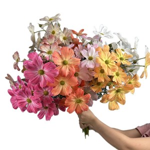 Fiori Artificiali in Seta per Matrimoni, Decorazioni per la Casa, Accessori per Fotografia, Piccole Margherite e Fiori Selvatici - Product Image 5