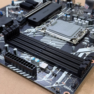 M75026-003 M73332-001 M81915-001 M81915-603 40L GT21-0000a OMEN 25L เกมมิ่ง GT15 เมนบอร์ด <span class=keywords><strong>H670</strong></span> LGA 1700 65W - Product Image 3