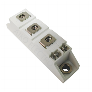 120A SCR <span class=keywords><strong>Thyristor</strong></span> và <span class=keywords><strong>Diode</strong></span> mô-đun 1200V 1600V 1800V với Độ dẫn nhiệt cao dbc cho hệ thống điều khiển ánh sáng - Product Image 1