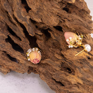 Pendientes de aro chapados en plata con perlas naturales de agua dulce, estilo bohemio, joyería de lujo para mujer, regalo de boda a la moda - Product Image 1