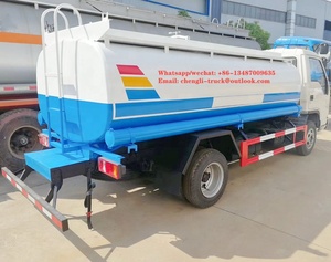 Camion-citerne à <span class=keywords><strong>carburant</strong></span> Foton Forland 4x2 4cbm 5cbm 4 tonnes 5 tonnes, <span class=keywords><strong>prix</strong></span> <span class=keywords><strong>le</strong></span> plus bas, 1000 gallons - Product Image 3