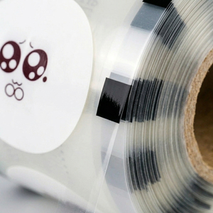 Rollo de Película de PP Bopp Termosellable a Prueba de Humedad con Diseño Impreso Transparente para Sellado de Vasos de Bebidas y Té Boba - Product Image 6