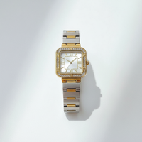 Montre de luxe pour femme, boîtier carré en alliage, bracelet en acier inoxydable, mouvement à quartz, résistante à l'eau, usage quotidien, design tendance