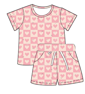 Completo Casual Estivo di Alta Qualità per Bambine, 2 Pezzi: Top a Maniche Corte Stampato e Pantaloncini con Coulisse, Set Loungewear per Bambini - Product Image 6