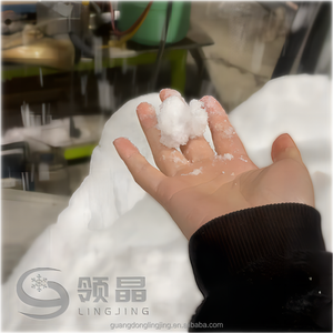 Ling Jing 6000W Interior Deportes de invierno y decoraciones festivas Soplador de copos de nieve Máquina de nevadas para increíbles paisajes nevados Spa - Product Image 4