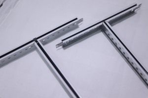 Hot bán thép hiện đại bị đình chỉ Trần <span class=keywords><strong>t</strong></span> lưới <span class=keywords><strong>T</strong></span>-24 Chiều rộng hệ thống/Trần lưới thành phần Phẳng Màu Đen 32/38 - Product Image 2