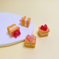 100 cabochons plats brillants en forme de gâteau aux fraises pour épingles à cheveux, scrapbooking, bricolage, décoration intérieure et accessoires artisanaux