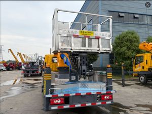 Plateforme de travail en hauteur Foton de 30 mètres, véhicule de travail aérien, conforme aux normes Euro 5 et Euro 6, personnalisable. - Product Image 4