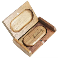 Clé USB 2.0 de haute qualité avec logo personnalisé multi-capacité 8 Go-2 To Emballage en bois de gros