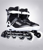 Patins à roues alignées pour adultes Patins à roues alignées intégrés en alliage d'aluminium Chaussures de patins à roues alignées à roulettes entièrement clignotantes