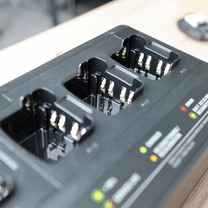 Cargador Múltiple de 6 Puertos <span class=keywords><strong>IMPRES</strong></span> PMPN4283B, Carga Rápida para Radios DP4400e, DP4801e, XPR7550e, Certificación CE/FCC - Product Image 5