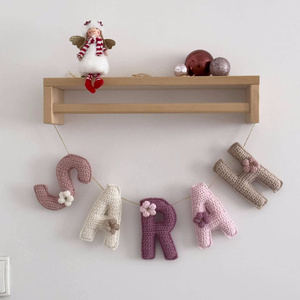 Guirlande personnalisée au crochet avec nom de bébé, guirlande de chambre d'enfant faite à la main en fil, guirlande de lettres au crochet, décoration de fête prénatale, jouet - Product Image 5
