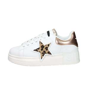 Sneakers da Donna Shop Art Bianche con Stampa Leopardata e Stelle, Stile Platform - Product Image 1