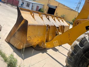 Spotverkoop Van Gebruikte Laders Met Goede Prestaties Wielladers Voorladers Van Sdlg L952 - Product Image 5