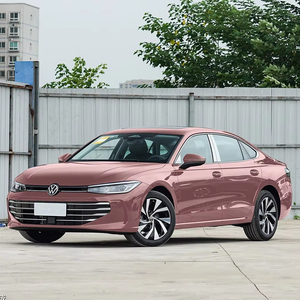 Prix bas 2025 Offres Spéciales VW pas <span class=keywords><strong>sat</strong></span> 300TSI 5 portes berline 5 places modèle de luxe voiture à essence - Product Image 2