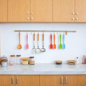 Espátulas de Silicona Suave de 8 Pulgadas, Diseño de una Pieza, Resistentes al Calor, Antiadherentes, Ecológicas, Multicolores, para Raspar Pasteles y Cocinar - Product Image 5