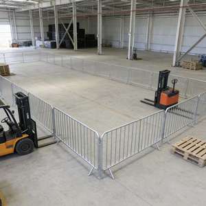 Barrera Metálica Temporal Personalizada para Control de Multitudes y Separación de Vías - Product Image 4