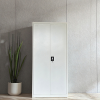 Armoire de rangement moderne en acier avec étagères réglables Portes verrouillables Conception durable pour l'atelier Gym Cuisine Garde-manger