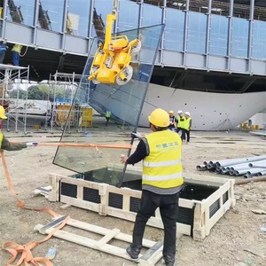 Nuovo Sollevatore Elettrico a Batteria per Vetri, per Installazione Finestre Esterne su Piani Alti, 400kg-1600kg, con Ventose e Telecomando - Product Image 1