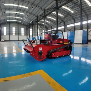 Desbrozadora Industrial RC con Cuchillas de Acero Reforzadas y Sistema de Control Remoto para Zonas Forestales y Barreras Contra Incendios, de Grado Industrial - Product Image 4