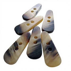 Botones de cuerno de búfalo hechos a mano, ecológicos, con forma natural, pulidos, rústicos, artesanía natural, adornos decorativos, arte duradero - Product Image 6