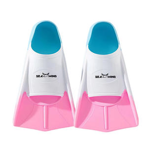 Palmes de plongée techniques professionnelles légères en silicone pour adultes et enfants, pour entraînement de natation et de plongée, ensemble de palmes courtes et complètes pour la plongée - Product Image 1