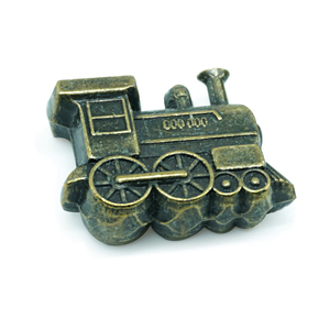 Venta al por mayor dominó accesorios tren dominó Cubo de madera pieza central trenes mexicanos de metal para jugar juego de dominó - Product Image 2