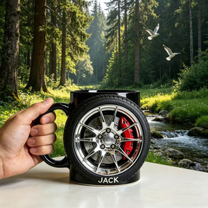 Taza personalizada con diseño de pinza de freno roja para café, té o como regalo. - Product Image 2