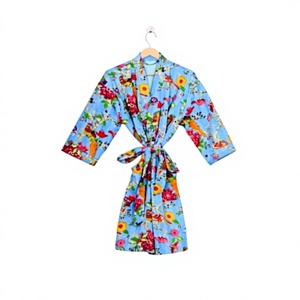 Bata de Baño Unisex 100% Algodón, Estilo Kantha Indio, Elegante y Floral, Suave y Transpirable, para Verano, para Hombre y Mujer - Product Image 1