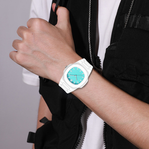 <span class=keywords><strong>Orologio</strong></span> da Uomo Classico Personalizzato all'Ingrosso, <span class=keywords><strong>Quadrante</strong></span> <span class=keywords><strong>Quadrato</strong></span> 48mm con Vetro, Impermeabile, Sportivo, al Quarzo, Produttore - Product Image 5