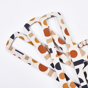 Appendiabiti Ecologico Personalizzato in Carta Riciclata, Appendiabiti in Cartone Kraft - Product Image 4