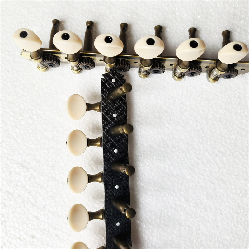 クラシックギター ペグ Der Jung DJ101AB-AS 71KMFbmVh7L._UF350,350_QL50_.jpg
