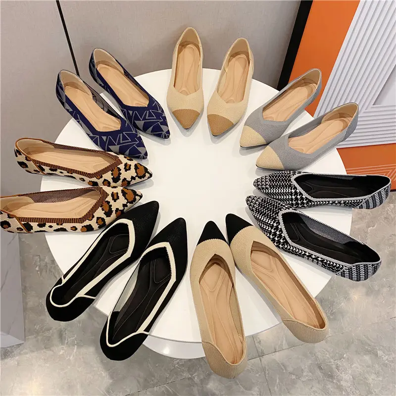 2023 hot sell Large Size women's knitted princess shoes casual shallow mouth square soft bottom pointed shoes