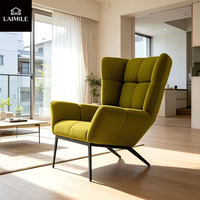 Fauteuil lounge confortable en velours rembourré à dossier haut de style nordique, idéal pour le salon, la chambre ou la salle d'accueil
