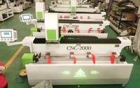 Centre d'usinage de profilés en aluminium entièrement automatique de 2000mm CNC perceuse à fraiser les métaux pour la fabrication de fenêtres et de portes