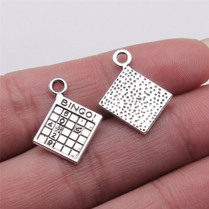 Pendentif Breloque Jeu BINGO Minesweeper en Alliage de Zinc Multicolore 15x17mm 0.9g pour Fabrication de Bijoux DIY - Product Image 1