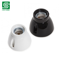 Support de lampe en porcelaine de qualité commerciale en céramique E27 certifié CE pour lampes suspendues dans les espaces résidentiels de vente au détail d'hôtel