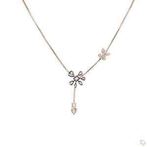 Elegante Colgante de Diamantes en Oro para Mujer, Brillo Atemporal, Joyería Fina y Elegante, Regalo para Aniversario y Uso Diario - Product Image 3