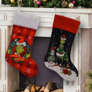<span class=keywords><strong>Chaussette</strong></span> <span class=keywords><strong>de</strong></span> <span class=keywords><strong>Noël</strong></span> brodée Grinch avec jambes, personnalisable avec nom, chaussettes <span class=keywords><strong>de</strong></span> <span class=keywords><strong>Noël</strong></span> festives sur le thème du Grinch - Product Image 3
