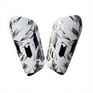 Voetbalscheenbeschermers, basis plastic pads, aangepaste logo's, volwassen beenbescherming - Product Image 1