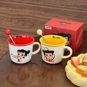 Tasse en céramique Zuo Mu Nezha avec poignée, impression sérigraphique, cadeau printemps 2025 pour la maison - Product Image 3