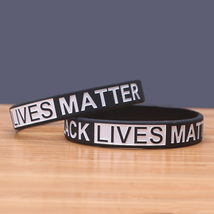 Giá Rẻ Tùy Chỉnh Silicone Wristband Tôi Không Thể Hít Thở Mắt Cá Chân Vòng Đeo Tay Đen Lives Matter - Product Image 4