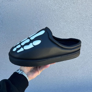 Pantuflas de <span class=keywords><strong>media</strong></span> suela con suela gruesa, transpirables, antideslizantes, cómodas, con logotipo personalizado, estilo esqueleto, populares - Product Image 2