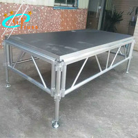 Podium de scène de concert portable, amovible et réglable avec rampes de scène