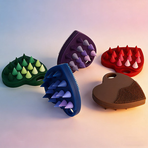 แปรงนวดศีรษะซิลิโคนรูปหัวใจ ขนแปรงนุ่ม สำหรับบรรเทาอาการปวดหนังศีรษะ ใช้ในร้านทำผม - Product Image 3
