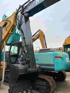 Excavatrice Hyundai d'occasion de 20 tonnes HX220 en état d'occasion, pelle rétro sur chenilles de 30 tonnes - Product Image 3