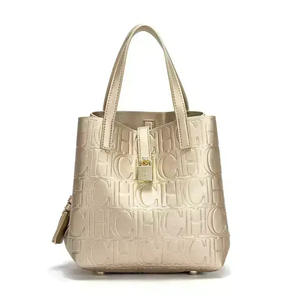 Bolso de Lujo para Mujer <span class=keywords><strong>CHHC</strong></span> Bolso Tipo Cubo de Gran Capacidad con Relieve de Letras y Cierre de Cremallera Impermeable a la Moda para Compras - Product Image 1