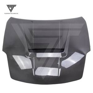 日産350zZ332003-2005用の6月スタイルのカーボンファイバーフード - Product Image 1