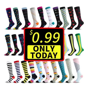 42 Design Wholesale 20-30mmhg Running Men Women Athletic Fun Stocking High Knee Nurse Medical Sport Compression Socks